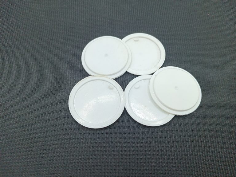 15 Gm Glass Cream Jar Inner Lid
