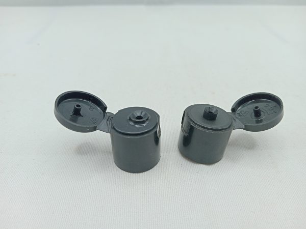 Black Flip Top Cap
