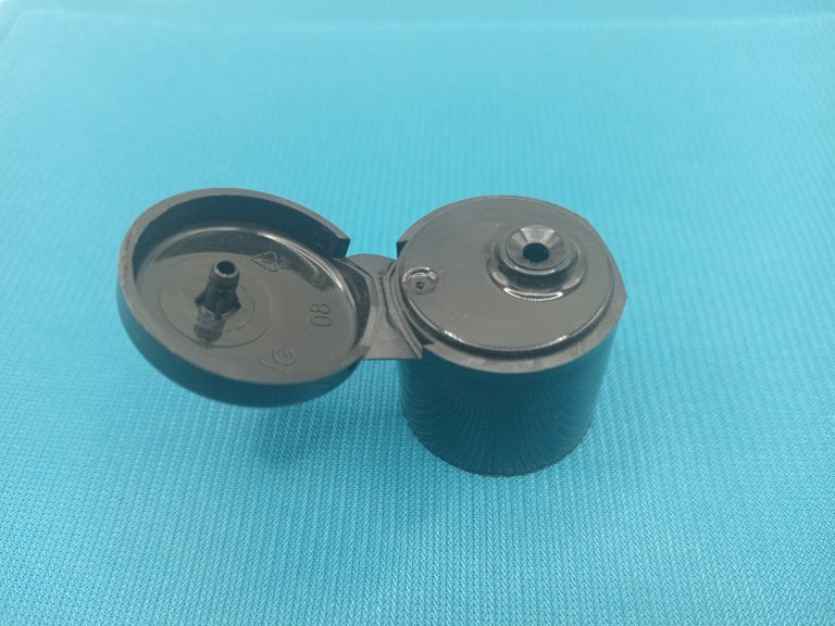 24 mm Black Fliptop Cap