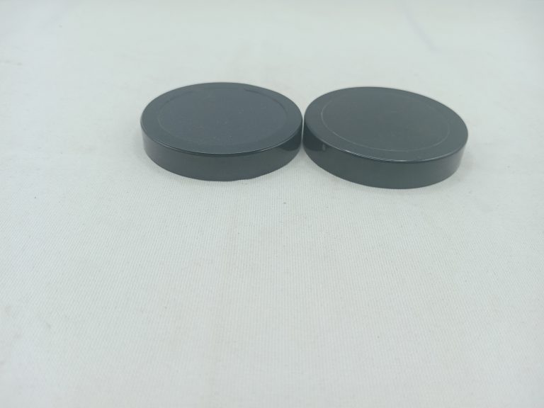 50-100 gm Black Cap For Acrylic