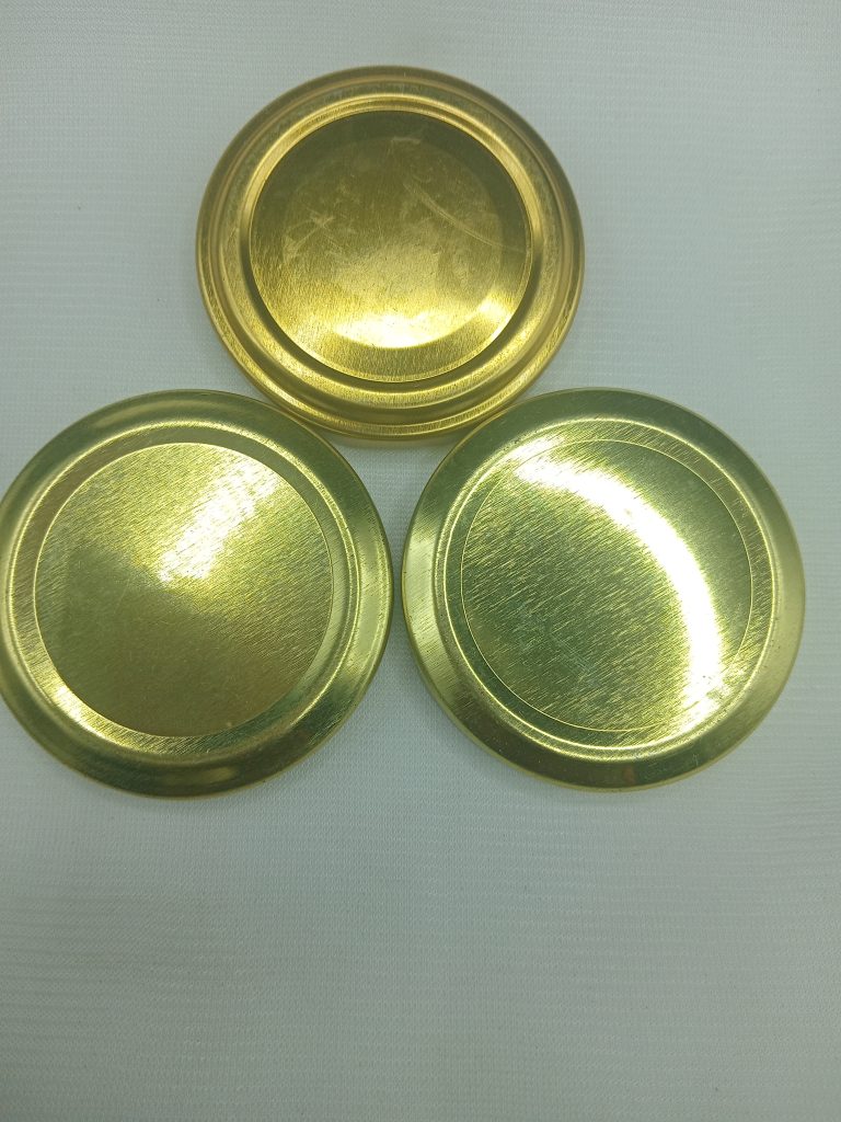 53 mm Golden Lug Cap