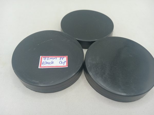 73 mm PP Black Cap