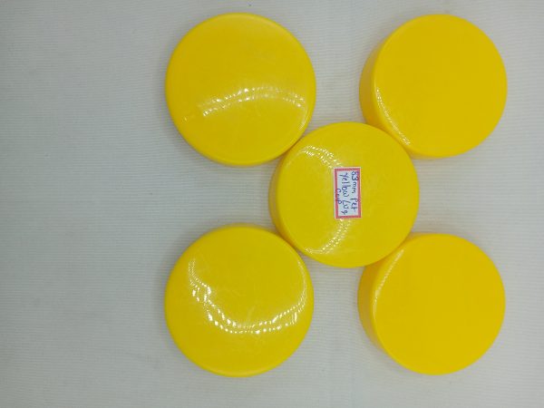 83 mm Plastic Lug Cap (Yellow)