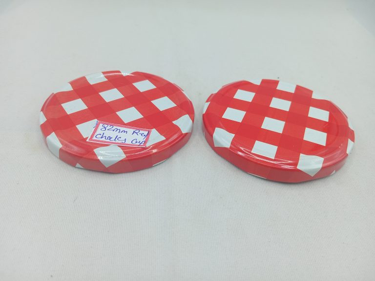 82 mm Red Checks Cap
