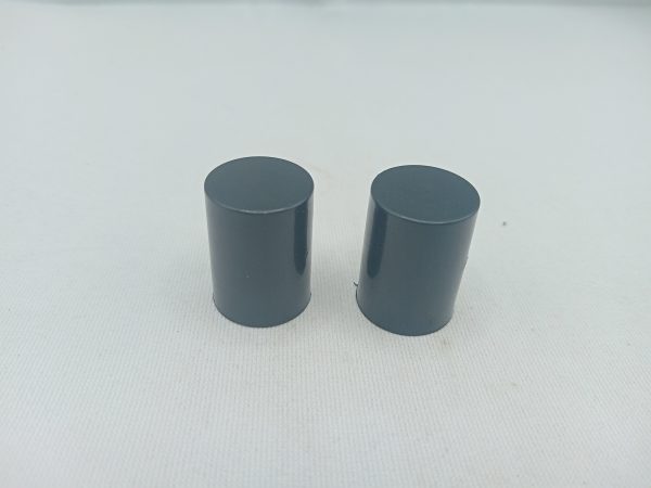 Black Roll On Cap